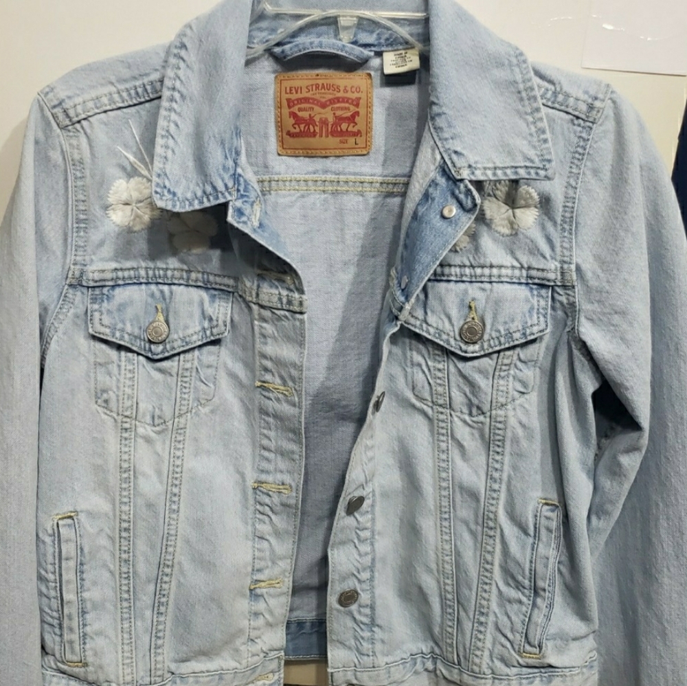LEVI'S JEAN JACKET